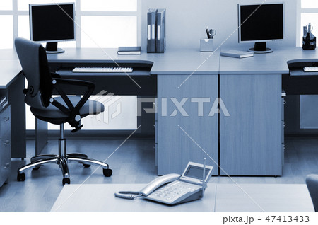 beautiful conditions at modern office 47413433