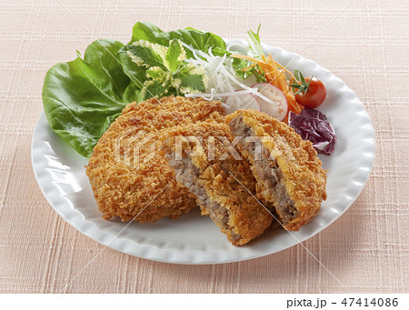 牛肉コロッケ 47414086