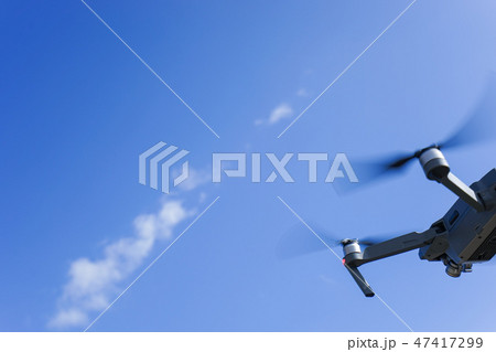 ドローン・ドローン宅配 47417299