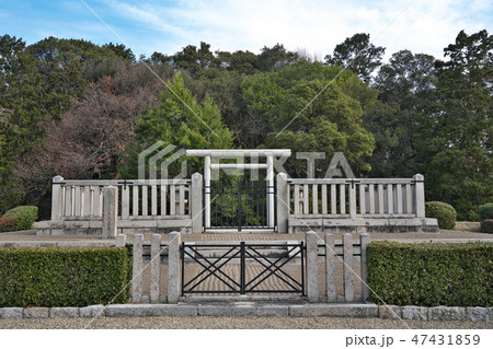 【仁賢天皇陵古墳】 大阪府藤井寺市青山３ 47431859