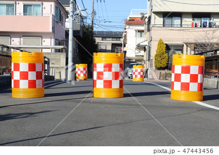 通行止めのウォータータンク 通行止めのウォータータンク 47443456