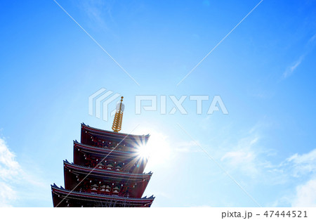 日本の東京都市景観 太陽光に映える浅草寺 日本の東京都市景観 太陽光に映える浅草寺 47444521