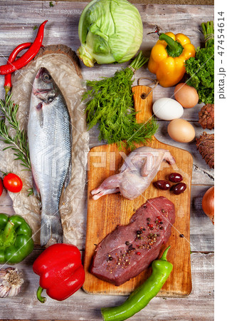 Chicke, Fish And Vegetables 47454614