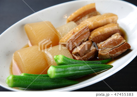 豚バラと大根の煮物   47455383