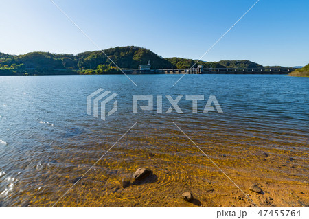 宮城大和町の南川ダムの紅葉と透明な七ツ森湖 宮城大和町の南川ダムの紅葉と透明な七ツ森湖 47455764