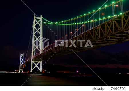 夜の明石海峡大橋 47460791