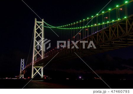 夜の明石海峡大橋 47460793