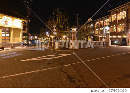 【兵庫県　城崎温泉】夜の温泉街 47461199