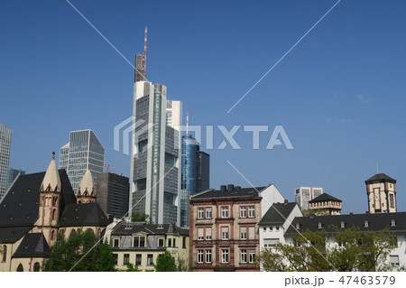 フランクフルトの高層ビル群 フランクフルトの高層ビル群 47463579