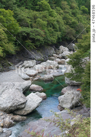 みたらい渓谷と山上川 47468596