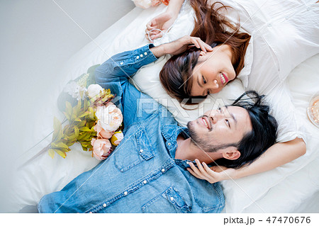 sweet asian lover couple family laydown together sweet asian lover couple family laydown together 47470676