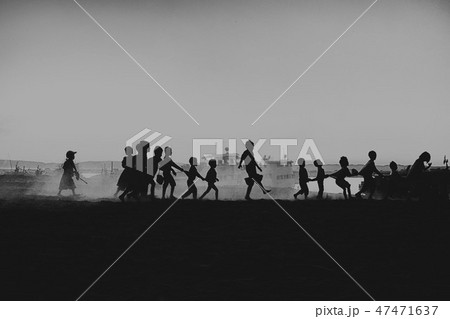 Playing Children Playing Children 47471637