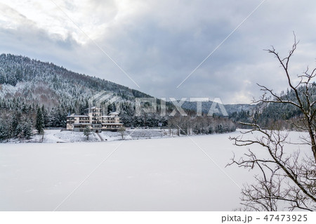 Solitary building beautiful snowy winter landscape 47473925