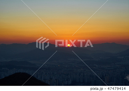 光州市 ソウル 日没 47479414