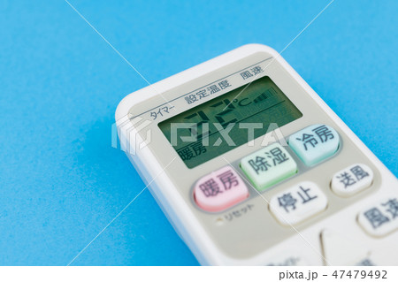 エアコンのリモコン　22度設定　ウォームビズ 47479492