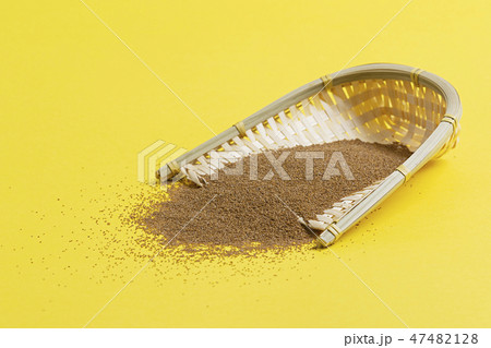 Healthy ingredients concept, lots of grains close-up isolated photo 036 Healthy ingredients concept, lots of grains close-up isolated photo 036 47482128