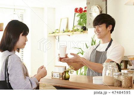 カフェ 47484595
