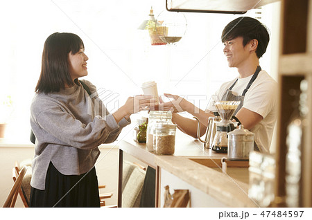カフェ 47484597