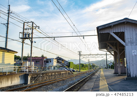 小前田駅　ホーム 47485213