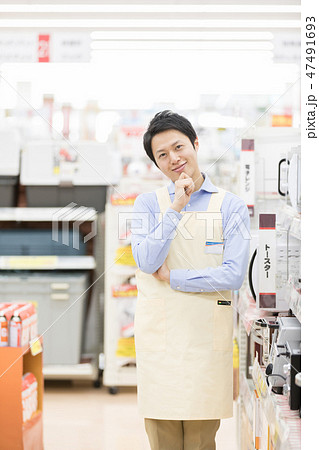 ホームセンター 電器店 店員 商品 品揃え ホームセンター 電器店 店員 商品 品揃え 47491693