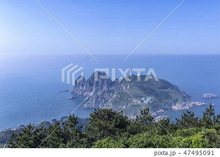 灯台島 海 岩 47495091