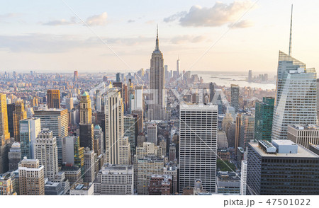 new york skyline at sunset. new york skyline at sunset. 47501022