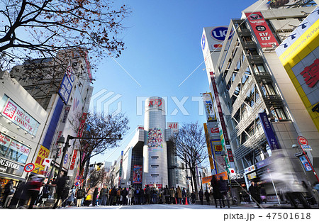 日本の東京都市景観 東京・渋谷109など(歩行者天国) 日本の東京都市景観 東京・渋谷109など(歩行者天国) 47501618