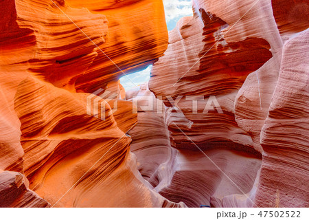 Antelope Canyon is a slot canyon Antelope Canyon is a slot canyon 47502522