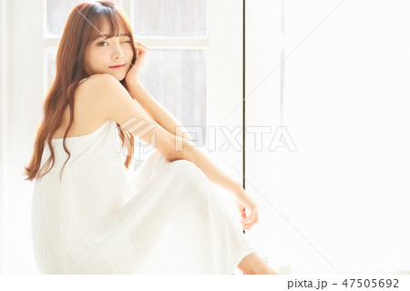 女性　ビューティー　 47505692