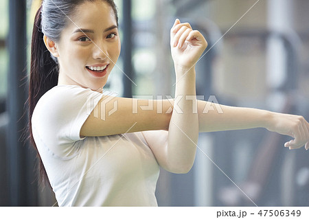 女性 フィットネスジム 女性 フィットネスジム 47506349