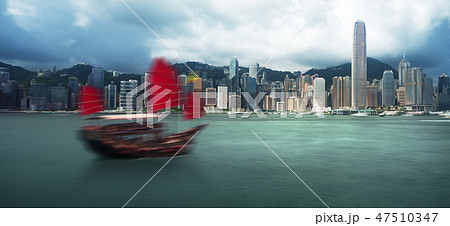 Hong Kong harbour, long exposition 47510347