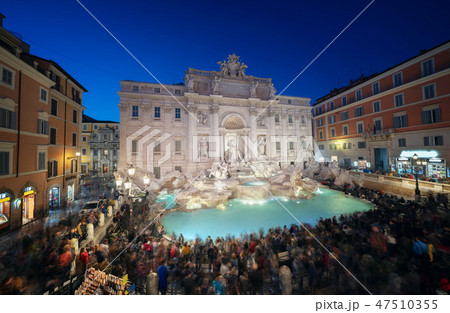 Trevi fountain, Rome Trevi fountain, Rome 47510355