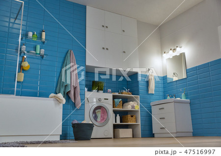 modern bathroom corner with mirror modern bathroom corner with mirror 47516997
