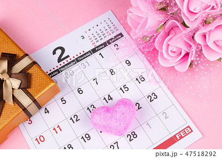 2月 カレンダー バレンタインイメージ 2月 カレンダー バレンタインイメージ 47518292