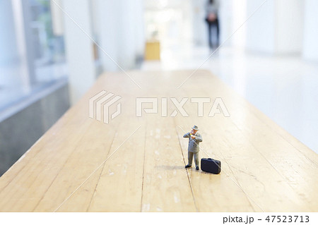 a busines of figure people on stage a busines of figure people on stage 47523713