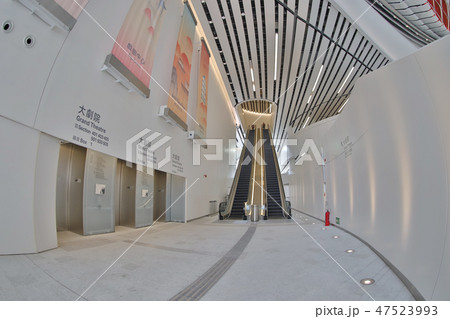 the walk way at west kowloon Opera House the walk way at west kowloon Opera House 47523993