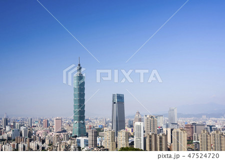 Taipei 101 Skyscraper in Taipei, TAIWAN. Taipei 101 Skyscraper in Taipei, TAIWAN. 47524720