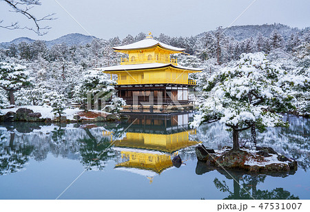 京都 雪の金閣寺 京都 雪の金閣寺 47531007