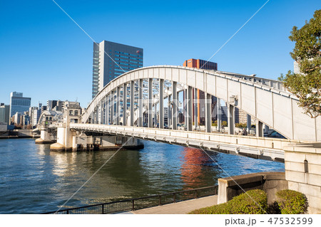 東京・快晴の勝どき橋 47532599