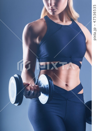 Fitness girl 47536535