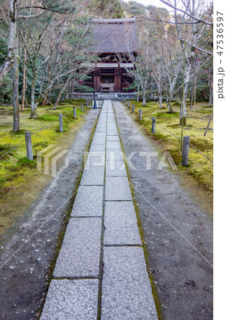 冬の京都の一休寺 47536597