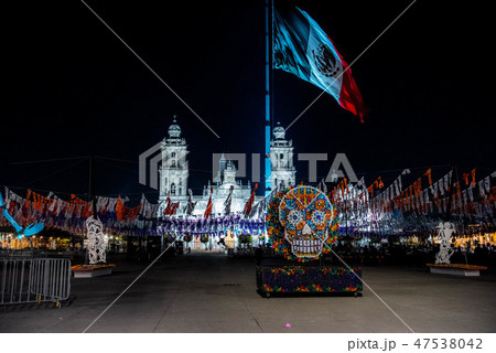 メキシコシティ　死者の日 47538042
