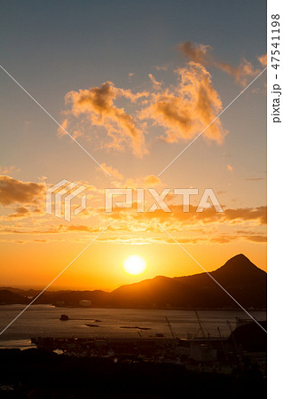 秋の夕暮れ６ 47541198