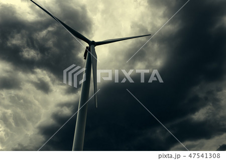 The wind generator with cloudy sky. energy concept The wind generator with cloudy sky. energy concept 47541308