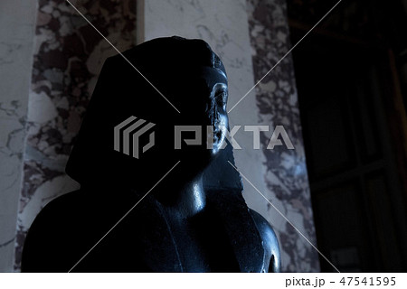 ルーブル　古代エジプト文化 47541595