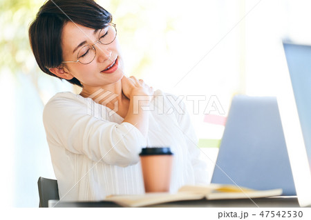ビジネスウーマン ビジネスウーマン 47542530