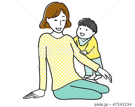 つかまり立ちする子ども つかまり立ちする子ども 47543234