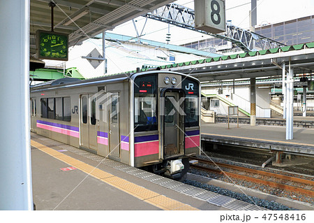 盛岡駅に停車している田沢湖線車両 47548416