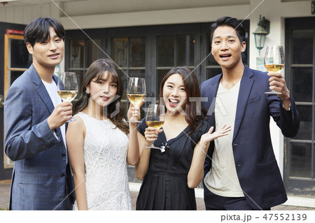 パーティー　記念　お祝い 47552139