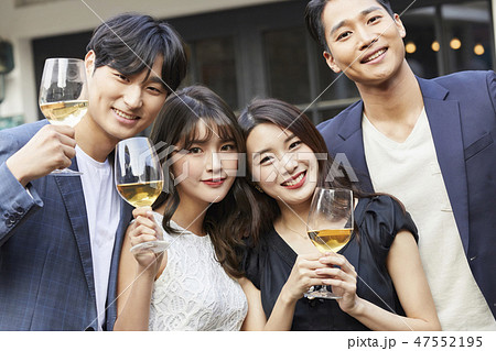 パーティー　記念　お祝い 47552195